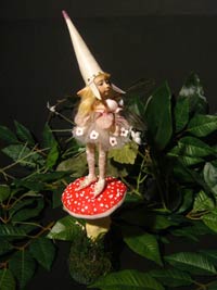 Fairy Sibylle, the Mushroom, the Blackberry